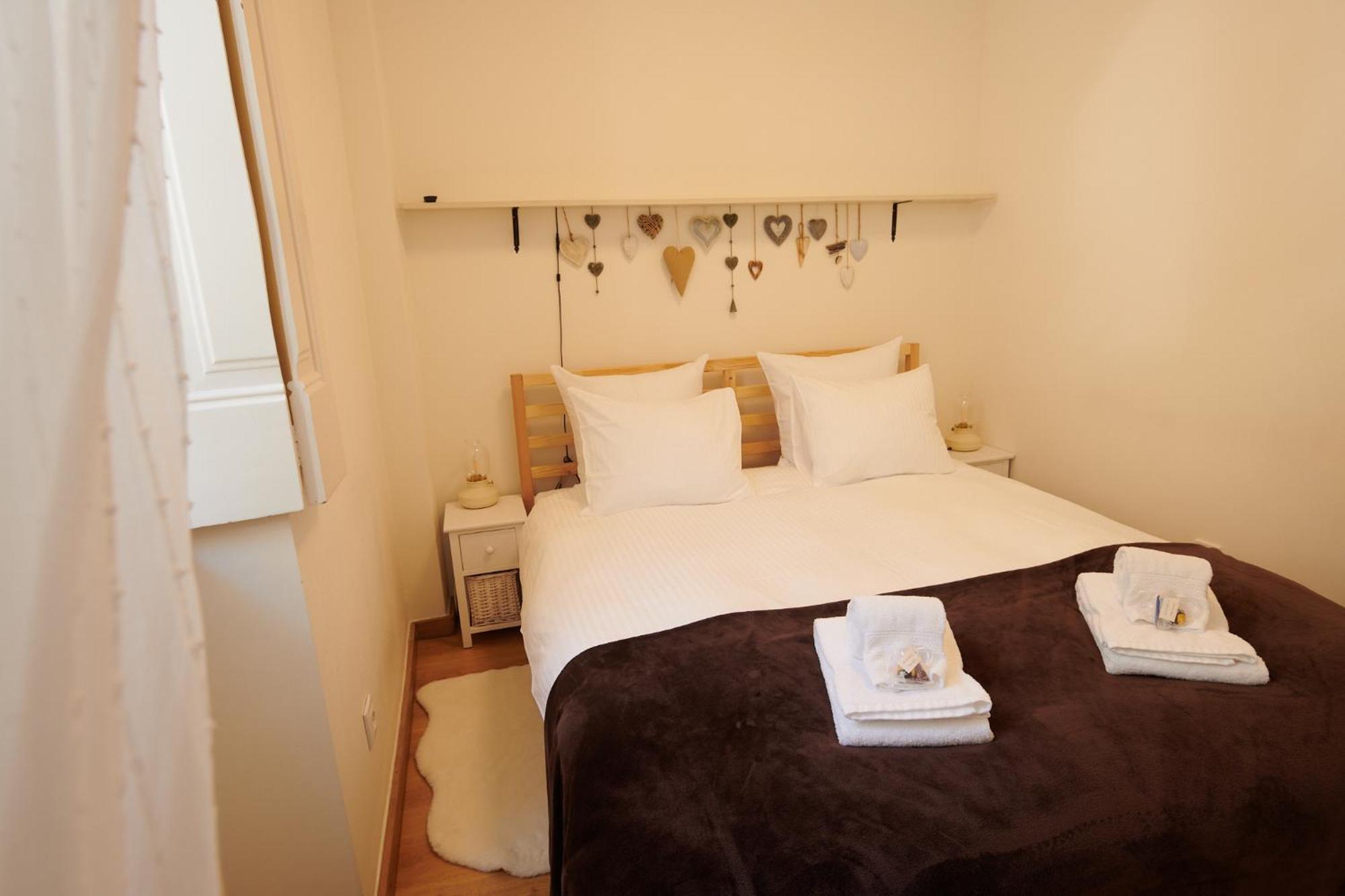 The Sunset Hideout Apartment Lisbon Bagian luar foto